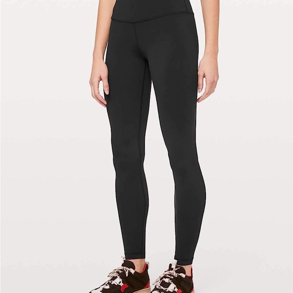 Lululemon leggings black